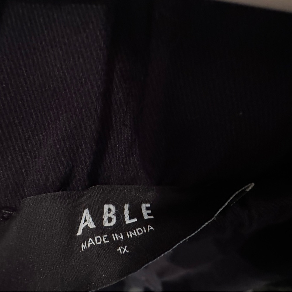 Able Women's Black Drawstring Pants - image 5